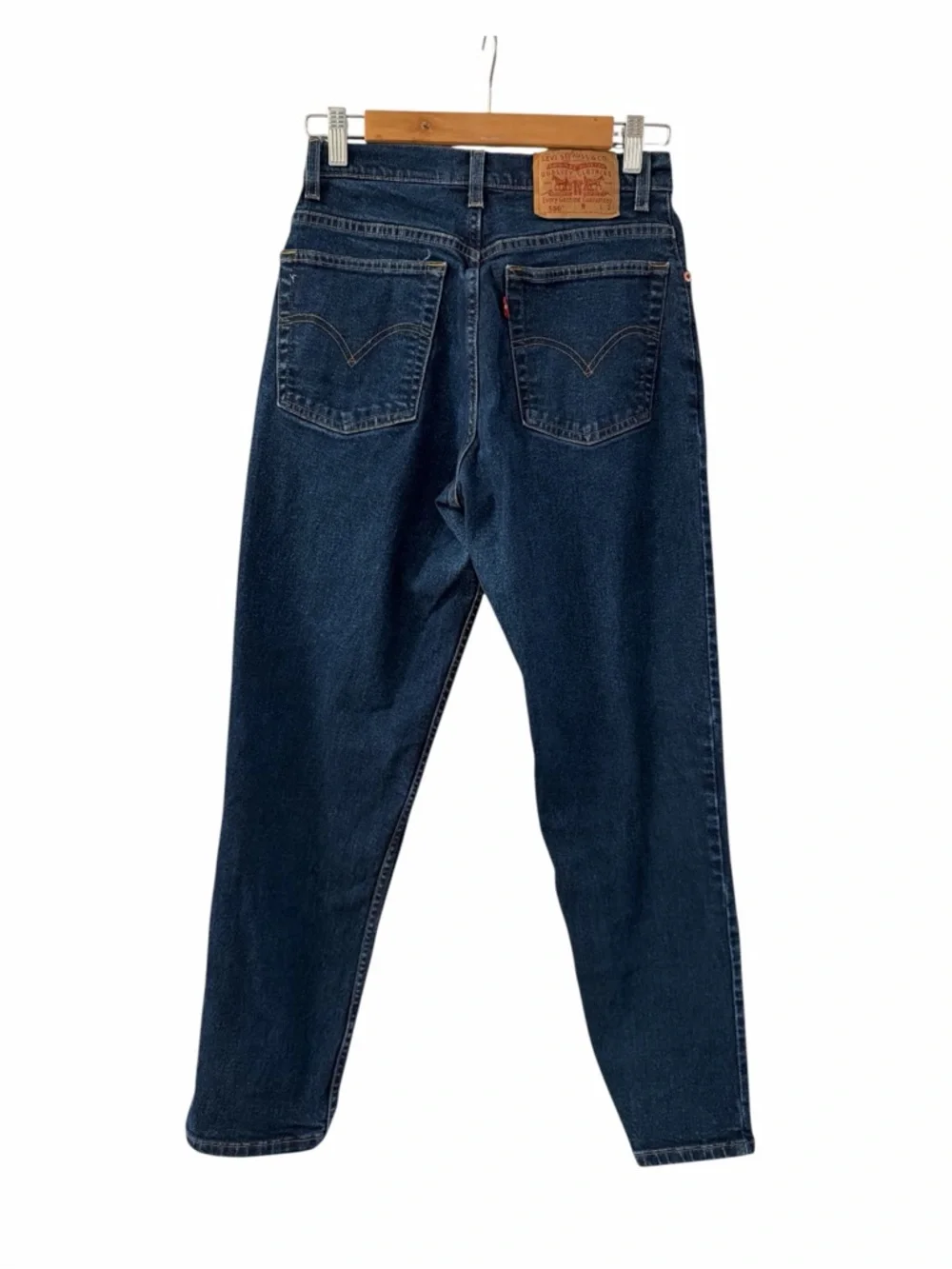 Levi’s 550 High Rise Relaxed Taper Mom Jeans Women’s Size 8 Dark Wash Denim